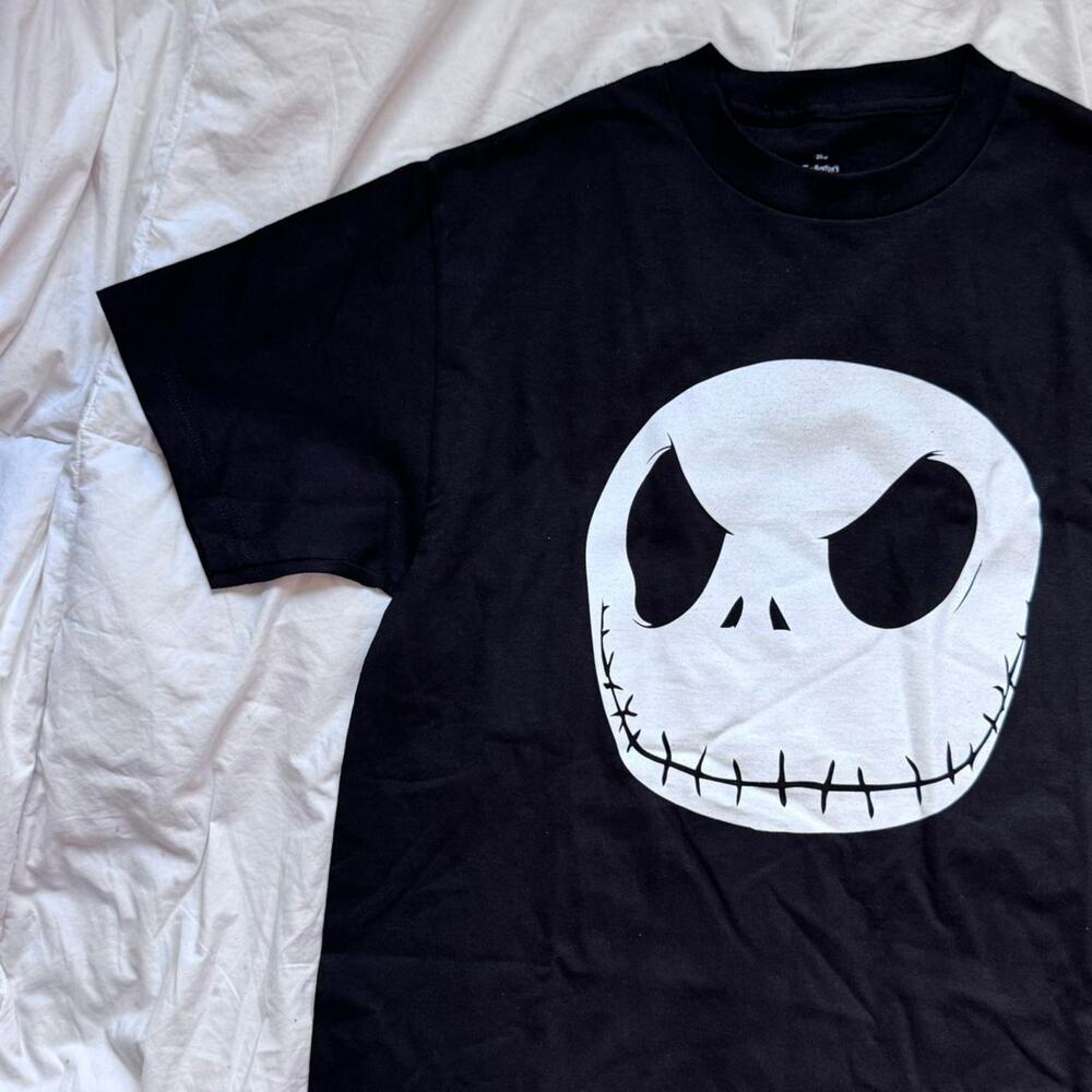 Nightmare before christmas black tee sz m mall goth emo hot topic cotton - Picture 3 of 7